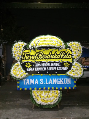 Papan Bunga Duka di Kalibata